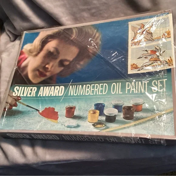 Two Vintage Silver Award Paint by Number. Numbered oil paint sets. 1960’s - Picture 3 of 12